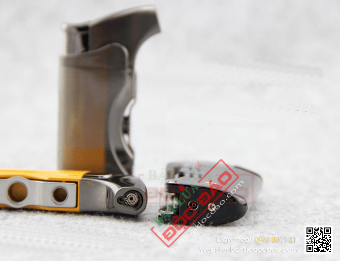 Bật lửa khò hút Cigar (xì gà) chính hãng Cohiba loại 1 tia lửa có 2 thiết bị đục lỗ cho Cigar mini và Cigar đại - Mã SP: BLH006