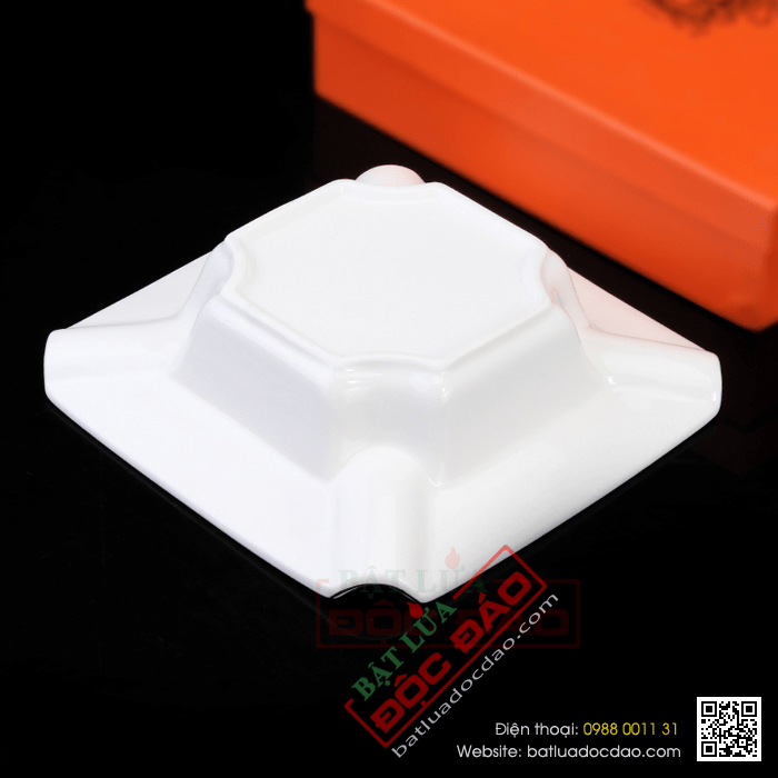 Gạt tàn Cigar (xì gà) Cohiba chính hãng màu trắng viền đen  - Mã SP: YU004