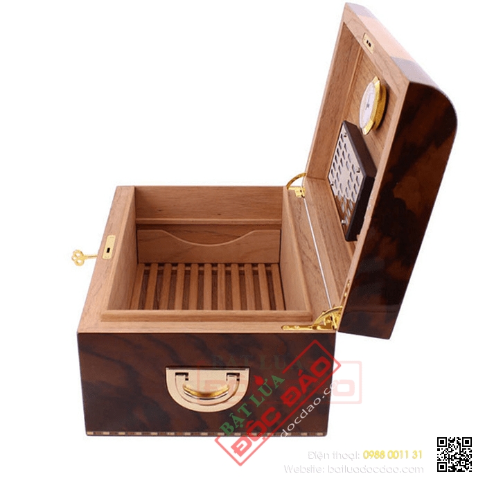 Hộp giữ ẩm Cigar (xì gà) Cohiba chất liệu gỗ tuyết tùng có đồng hồ đo độ ẩm- Mã SP: RAG912