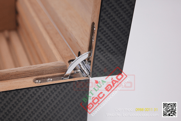 Hộp đựng Cigar (xì gà) Cohiba chất liệu gỗ tuyết tùng cao cấp - Mã SP: H711