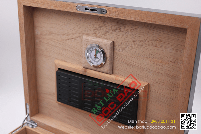 Hộp đựng Cigar (xì gà) Cohiba chất liệu gỗ tuyết tùng cao cấp - Mã SP: H711