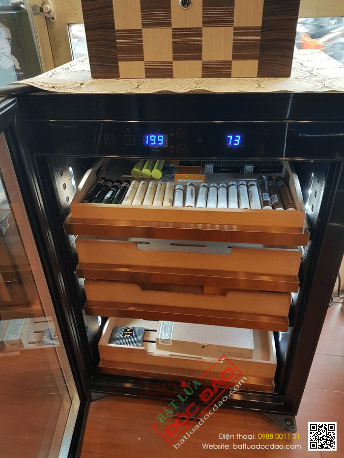 Tủ bảo quản Cigar (xì gà) cắm điện 4 tầng cao cấp - Mã SP: RA999